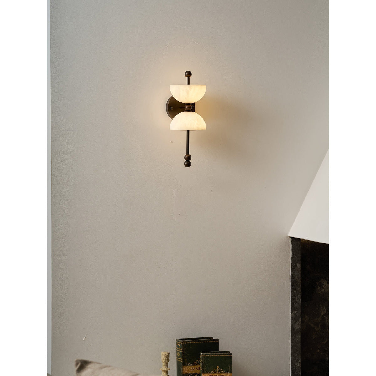 Caluaine wandlamp